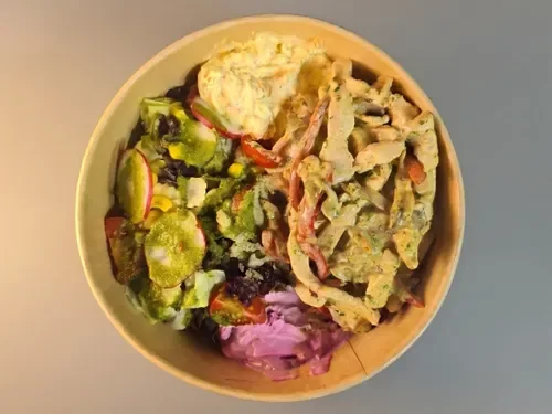Kremalı Pesto Soslu Tavuk Bowl