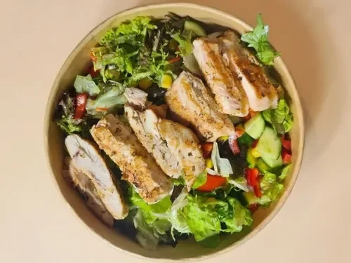 Izgara Tavuk Salata