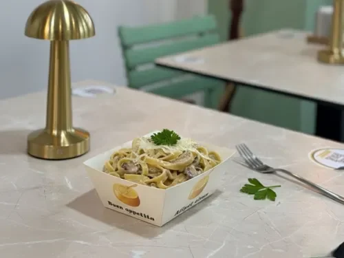 Kremalı Tavuklu Fettucine