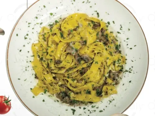 Trüf & Mantar Fettuccine