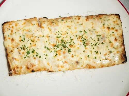 Mozarella Peynirli Sarımsaklı Ekmek (25 cm)