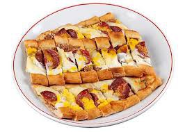 Kaşarlı Sucuklu Yumurtalı Pide