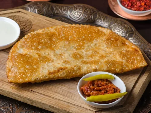Kıymalı Çi Börek (1 Adet)