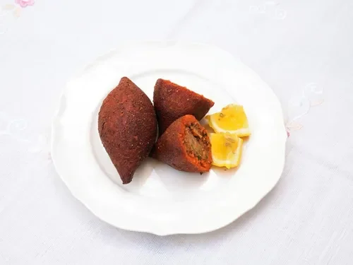 Kızartma İçli Köfte (Büyük) (100 g)
