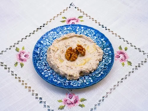 Cevizli Yoğurtlu Köz Patlıcan (200 g)