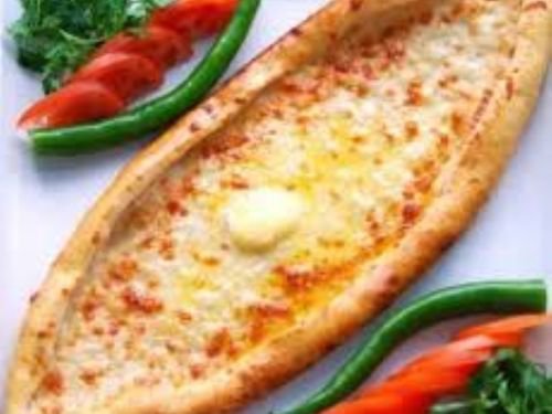 Kaşarlı Yumurtalı Pide