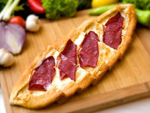 Pastırmalı Sade Pide