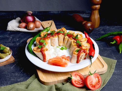 Tavuk Döner Beyti (100 g)