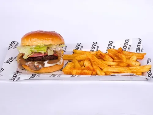 3 Mantarlı Ve Rokforlu Burger (120 g)