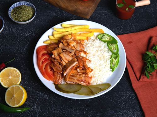 Pilav Üstü Tavuk Döner (100 g)