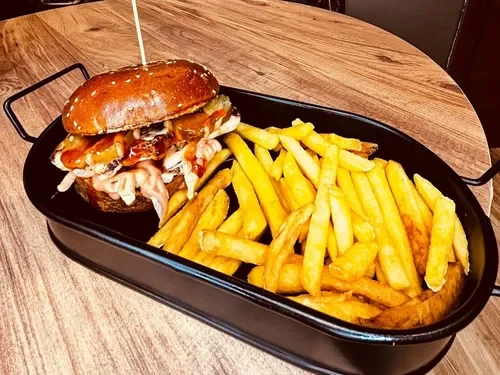Ahbap Tavuk Fileto Burger Menü (120 g)