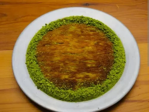 Kaymaklı & Fıstıklı Hasır Künefe (6 Kişilik)
