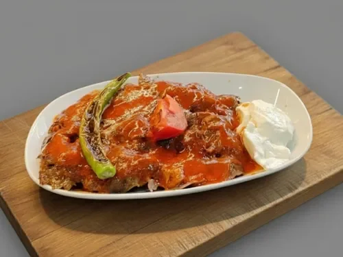 Tavuk İskender (Tavuk Dönerden) (100 g)