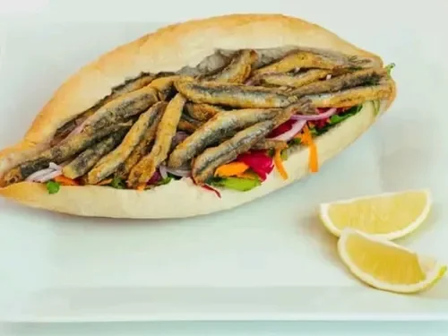 Ekmek Arası Hamsi