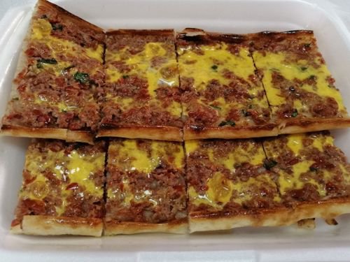 Kıymalı Yumurtalı Pide