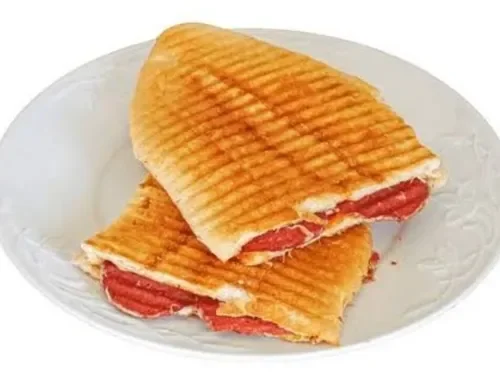 Sucuklu Tost