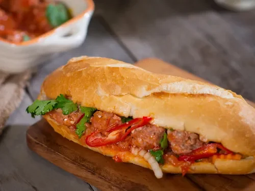 Tam Ekmek Arası Köfte