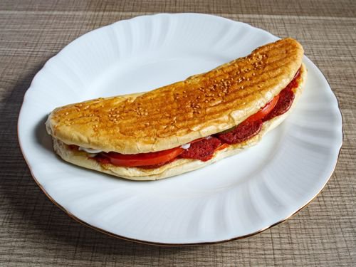Sucuklu Atom Tost