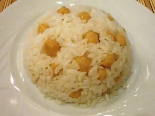 Nohutlu Pilav (250 g)