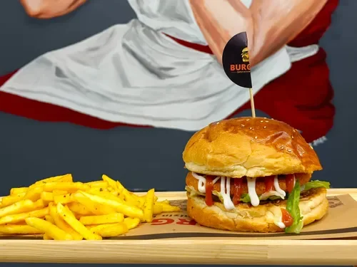 Bi'S Cheddarlı Tavuk Burger Menü
