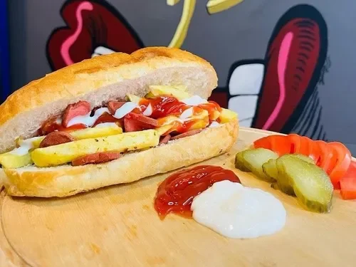 Sosisli Patso Sandviç