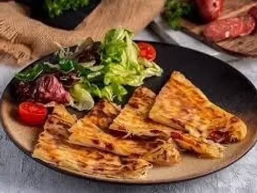 Kaşarlı & Sucuklu Gözleme