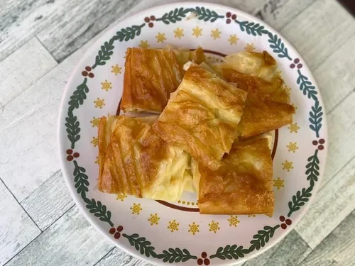 Su Böreği Porsiyon