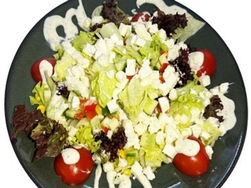 Akdeniz Salata