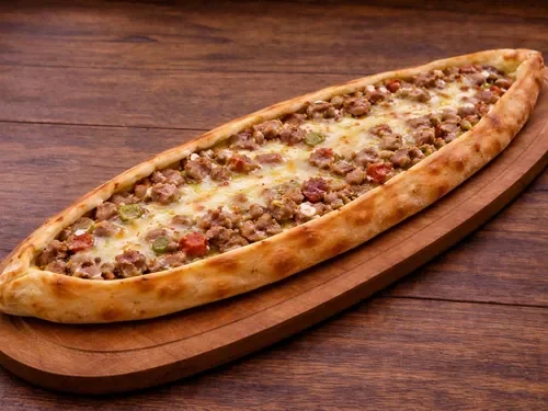 Kuşbaşılı Kaşarlı Pide