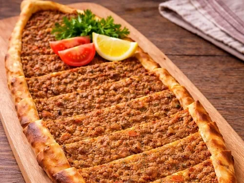 Kıymalı Pide