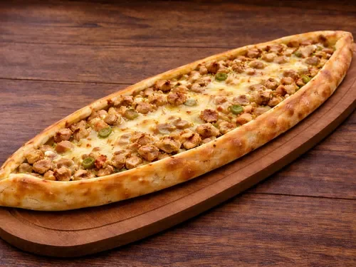 Tavuklu Kaşarlı Pide