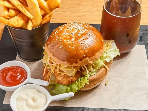 Çocuk Burger (Tavuk)