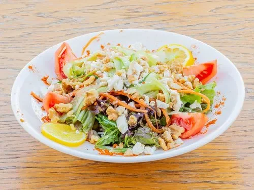 Tulum Peynirli Cevizli Salata
