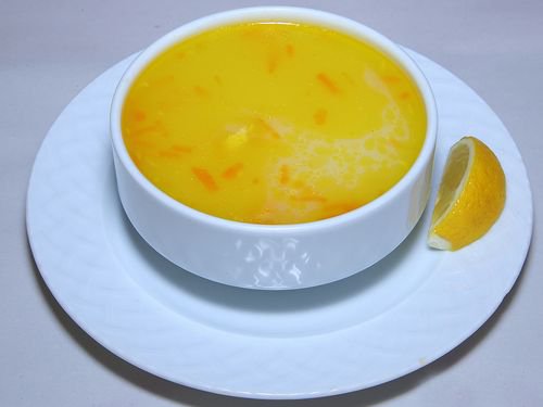 Tavuk Suyu Çorbası