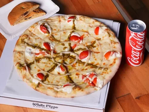 Büyük Boy White Pizza Menü