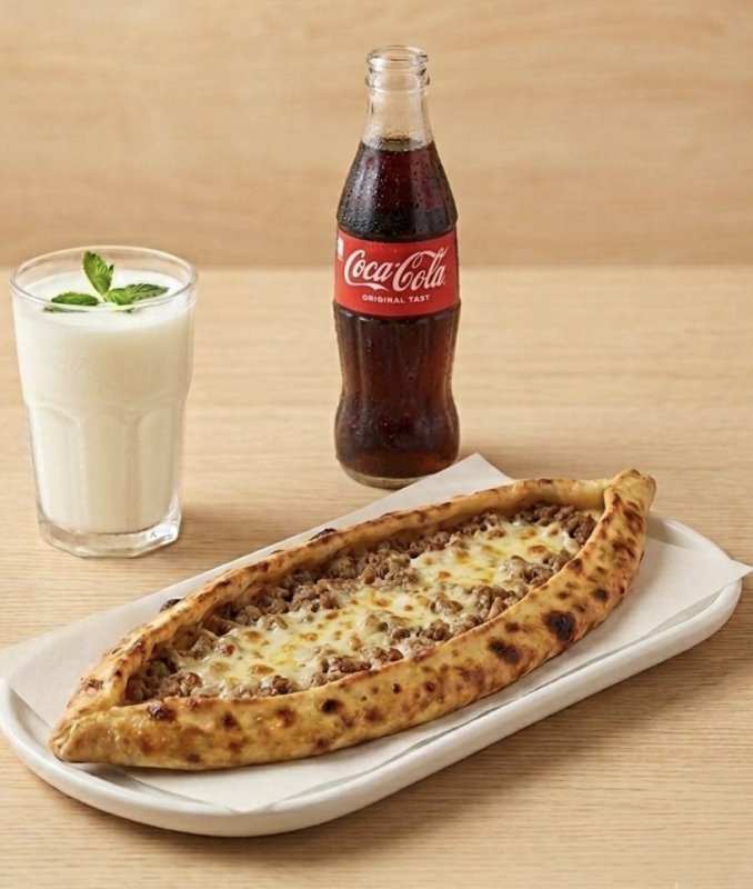 Kıymalı Kaşarlı Pide