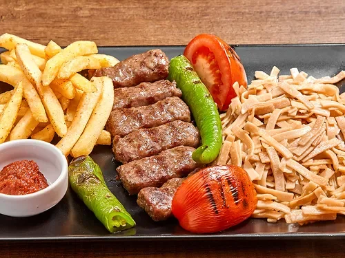 İsto Izgara Köfte