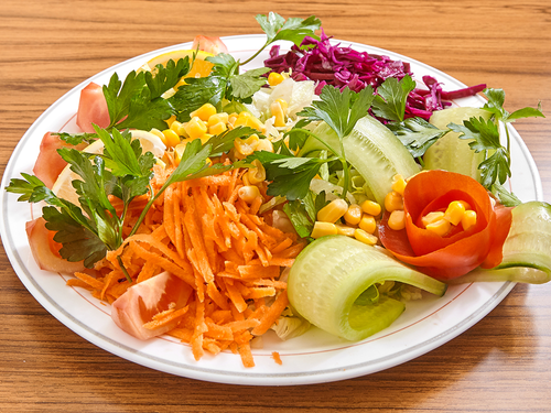 Mevsim Salata