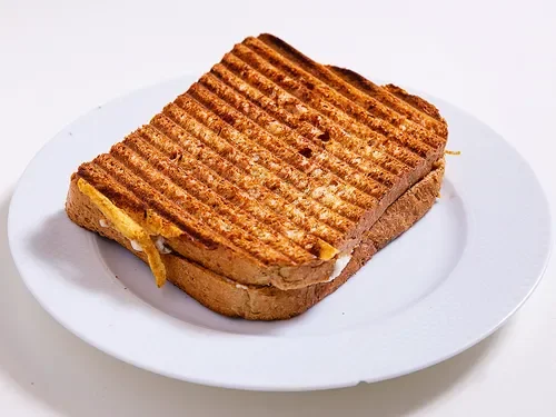 Kepekli Beyaz Peynirli Tost