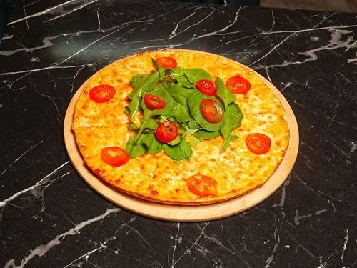 Margharita Roka Pizza (Orta Boy)(30 cm)
