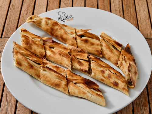 Kıymalı Pide (Kapalı)