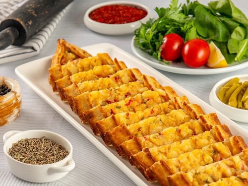 Patatesli Pide