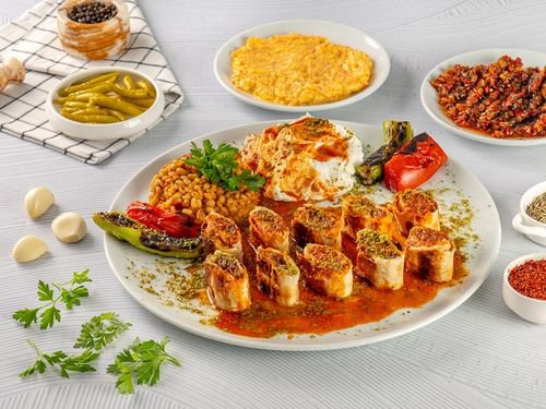 Domates Soslu Fırın Beyti Kebap