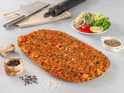 Sarımsaklı Lahmacun
