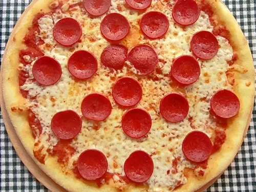 Bol Sucuklu Pizza (Orta Boy)