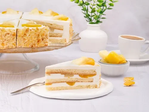 Ananas Şeftalili Pasta