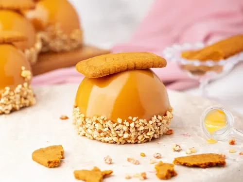 Lotus Biscoff Cake
