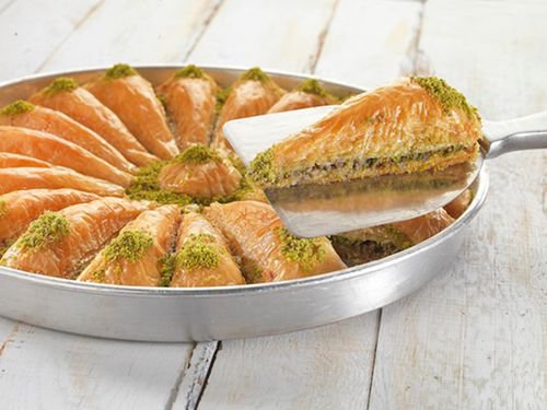 Fıstıklı Havuç Dilim Baklava (500 g)