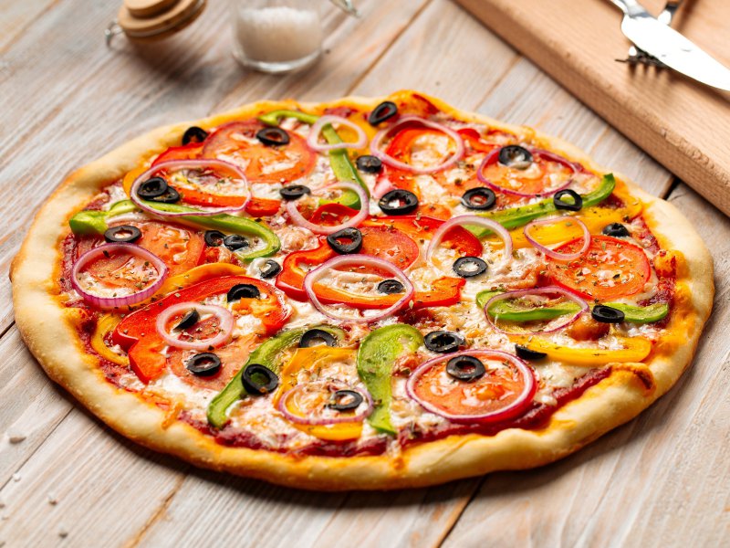 Orta Boy Karışık Pizza