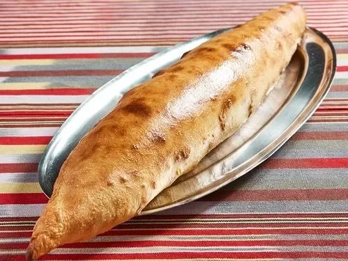 Kavurmalı Pide
